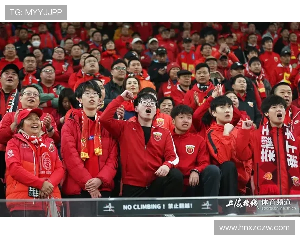 近600名国安球迷远征亚冠客场热情助威气氛火爆几乎反转主场优势